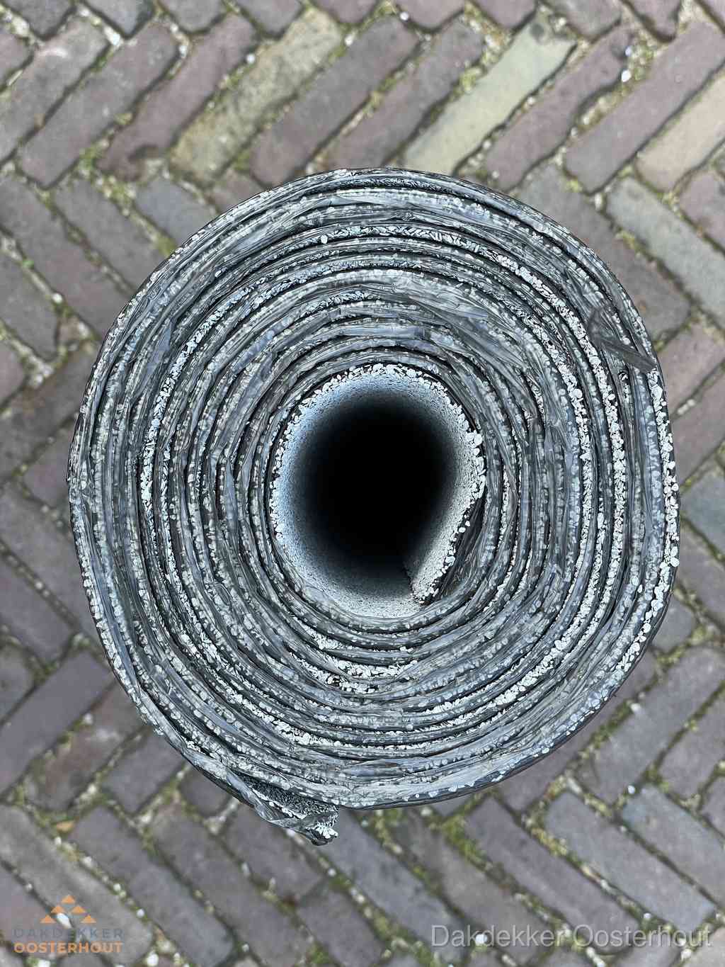 Rol EPDM dakbedekking materiaal voor plat dak in Oosterhout
